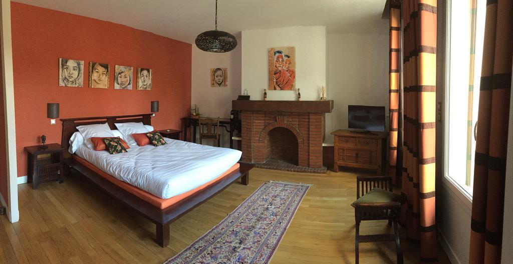 Au Coeur De Beauvais Bed & Breakfast Bagian luar foto