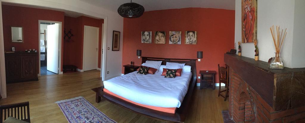 Au Coeur De Beauvais Bed & Breakfast Bagian luar foto